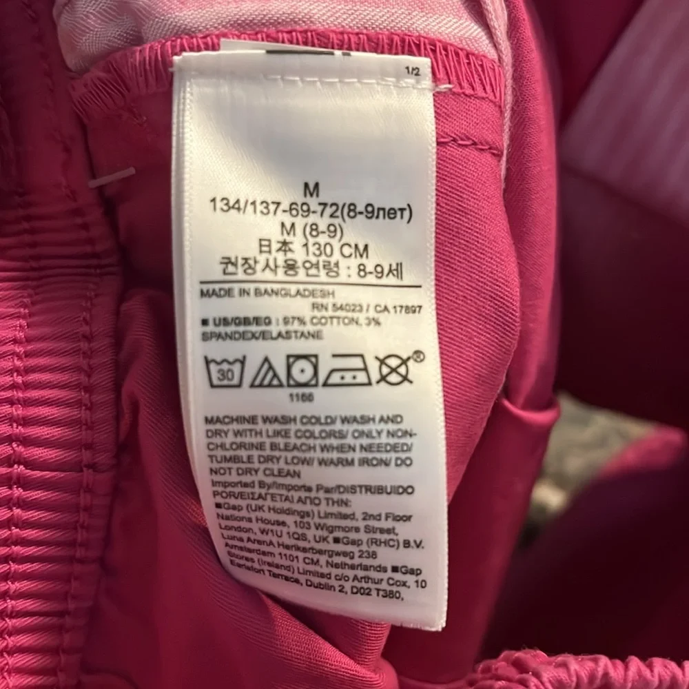 BOGO GAP EUC Girls Hot Pink Cotton Shorts Sz Med Pull On Elastic Waist Pockets